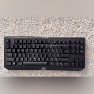 Razer BlackWidow TE Chroma V2 keyboard